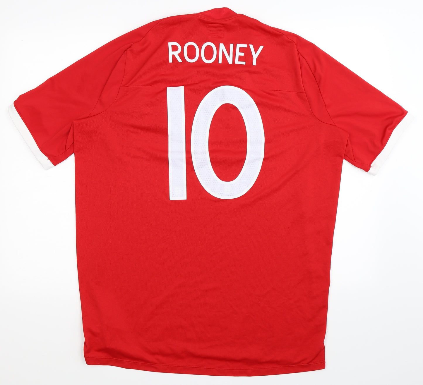Umbro Mens Red   Jersey T-Shirt Size 46