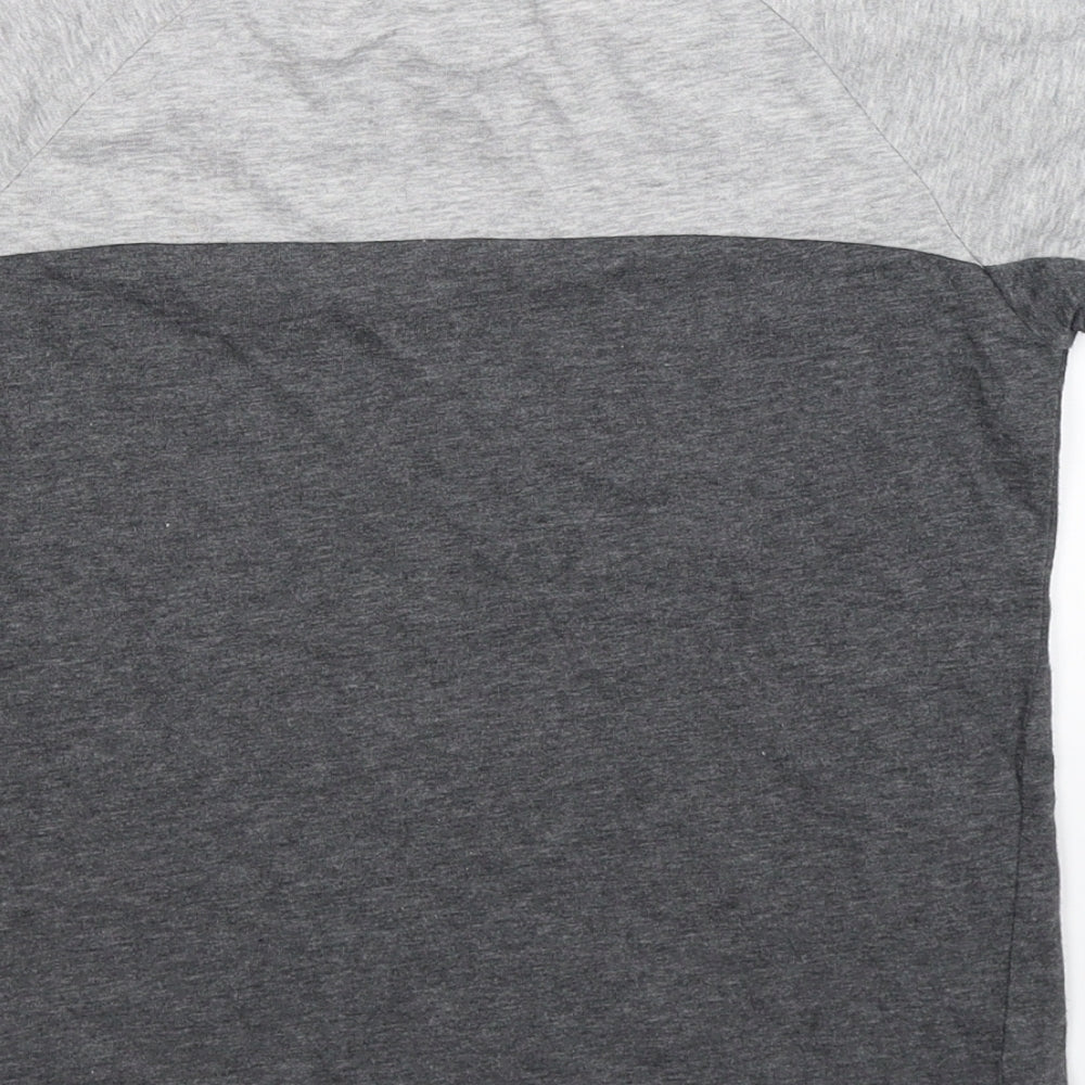 adidas Boys Grey Striped  Basic T-Shirt Size 9-10 Years