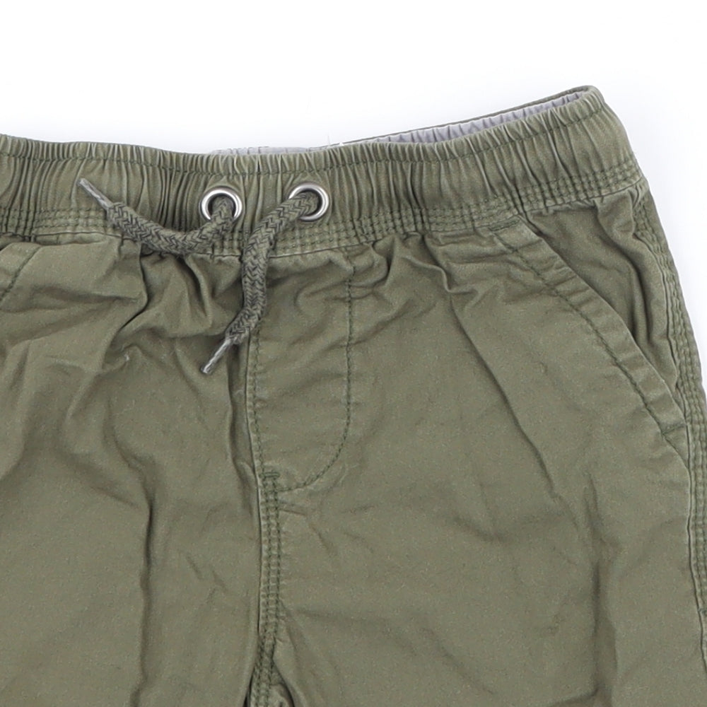 George Boys Green   Cargo Shorts Size 5-6 Years