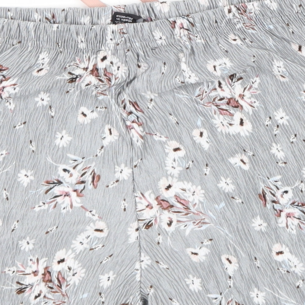 NewLook Womens Grey Floral  Culotte Shorts Size M