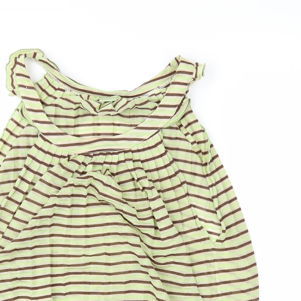 Killah Womens Green Striped  Basic T-Shirt Size S