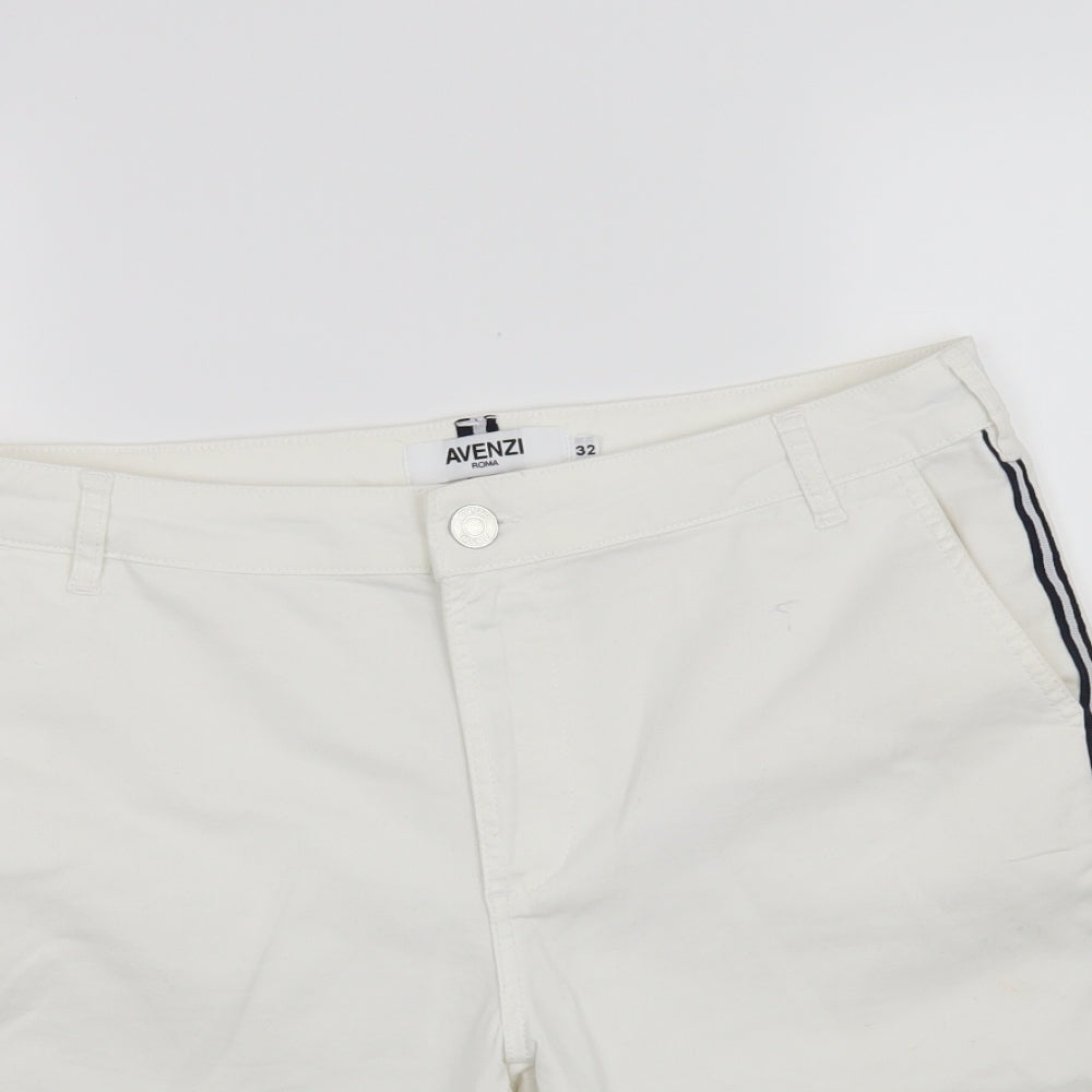 avenzi Mens White   Chino Shorts Size 32 in