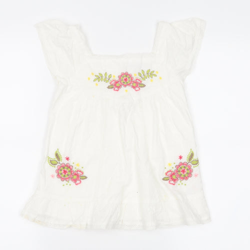 Marks and Spencer Girls White   A-Line  Size 4-5 Years