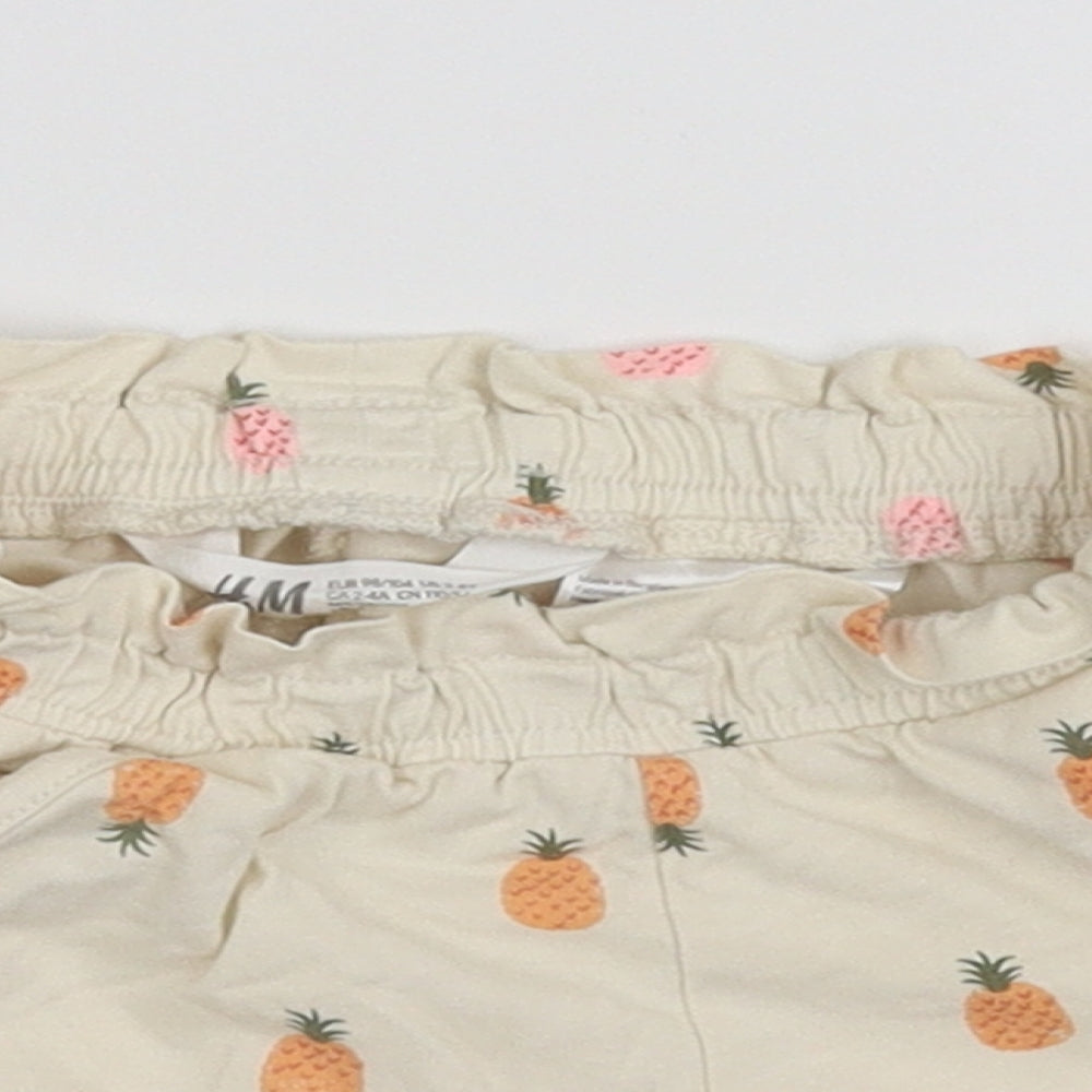 F&F Girls Beige   Sweat Shorts Size 3-4 Years