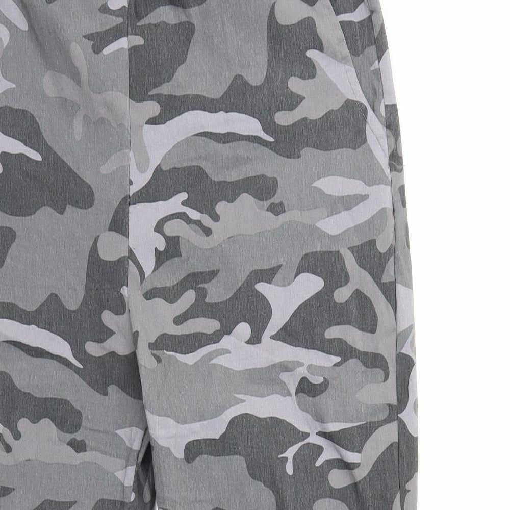 Preworn Womens Grey Camouflage  Trousers  Size 32 in L25 in