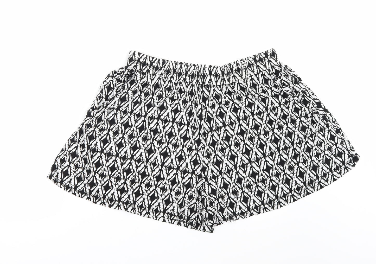 F&F Womens White Geometric  Paperbag Shorts Size 12