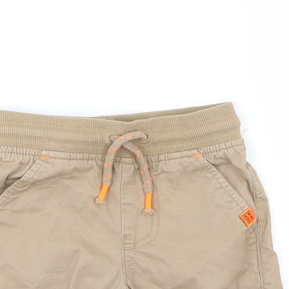 F&F Boys Beige   Cargo Shorts Size 2-3 Years