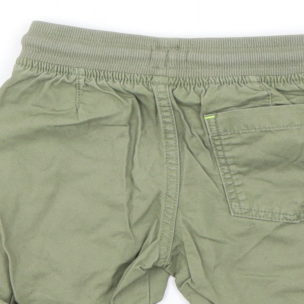 F&F Boys Green    Shorts Size 2-3 Years