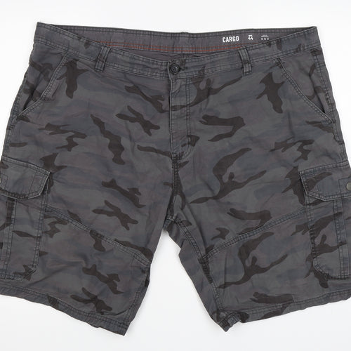 F&F Mens Grey Camouflage  Cargo Shorts Size 40