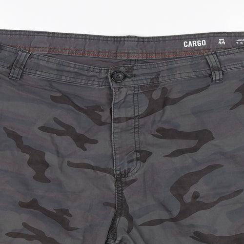 F&F Mens Grey Camouflage  Cargo Shorts Size 40