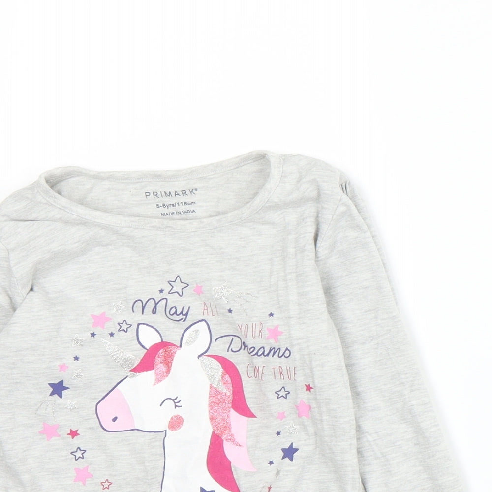 Primark Girls Grey   Basic T-Shirt Size 5-6 Years