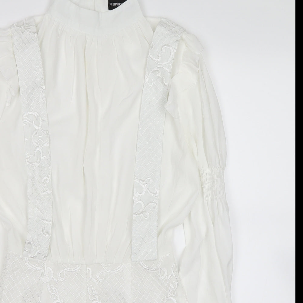 pretty little  Thing Womens White   Shorts One-Piece Size 6