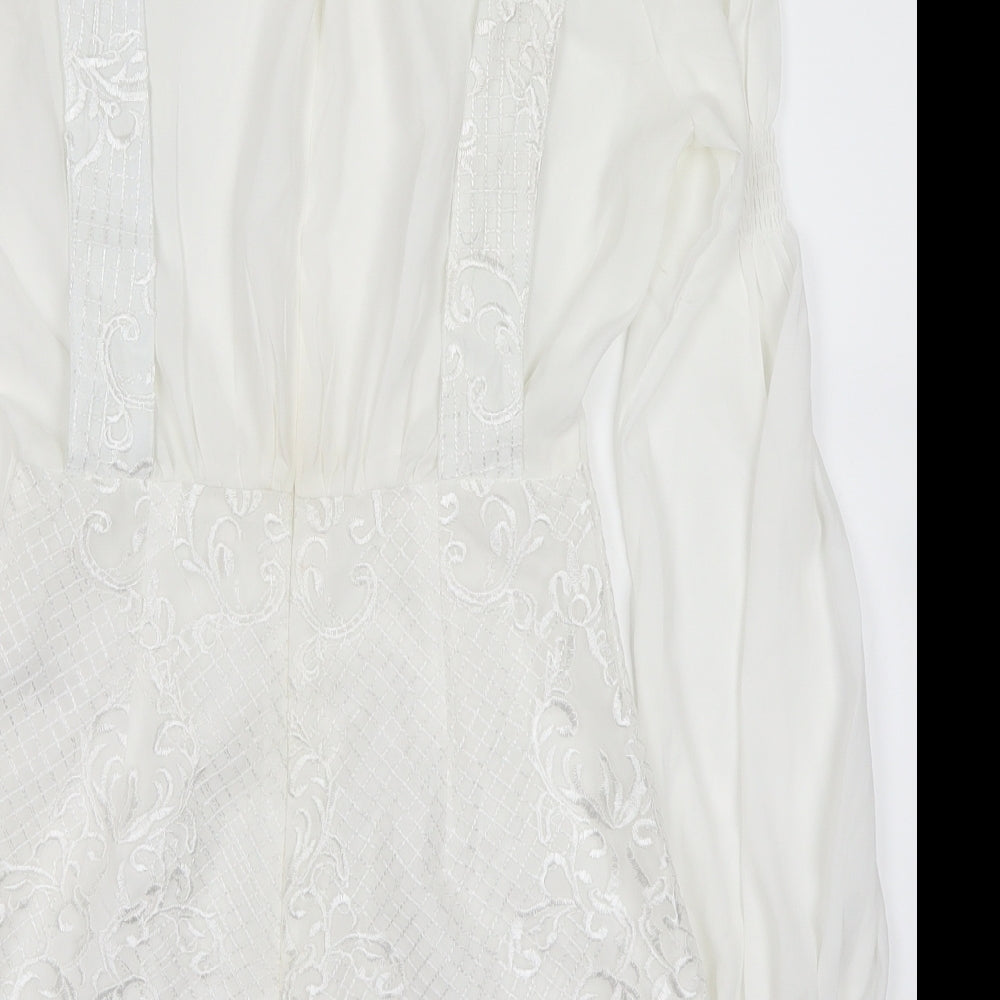 pretty little  Thing Womens White   Shorts One-Piece Size 6