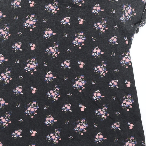 YD Girls Grey Floral  Basic T-Shirt Size 12-13 Years