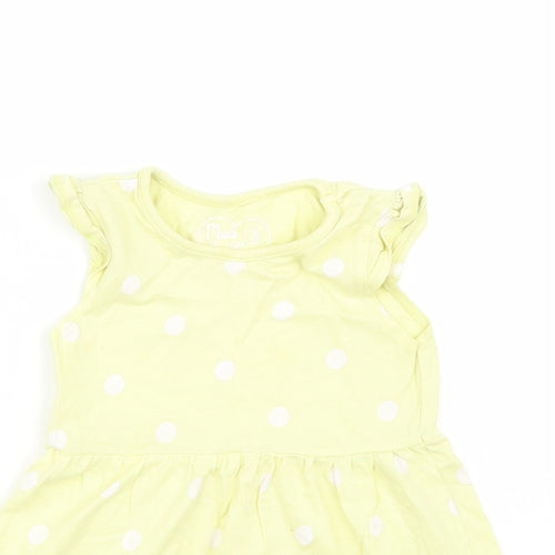 Made for Life Girls Yellow Polka Dot  Basic T-Shirt Size 2 Years
