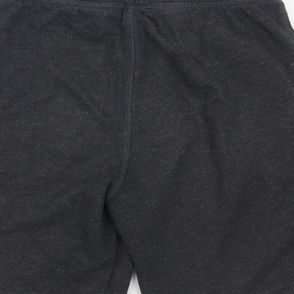 F&F Boys Grey   Sweat Shorts Size 8-9 Years