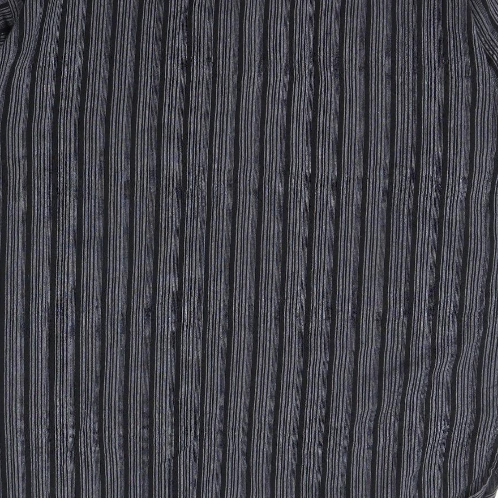 Namaste Mens Black Striped   T-Shirt Size XL