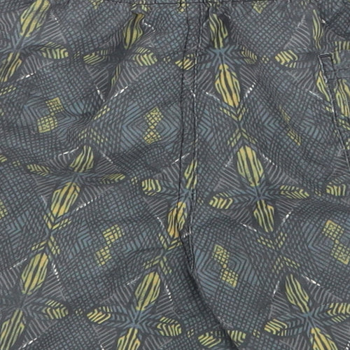 River Isalnd Mens Green Argyle/Diamond  Sweat Shorts One Size - SWIM SHORTS