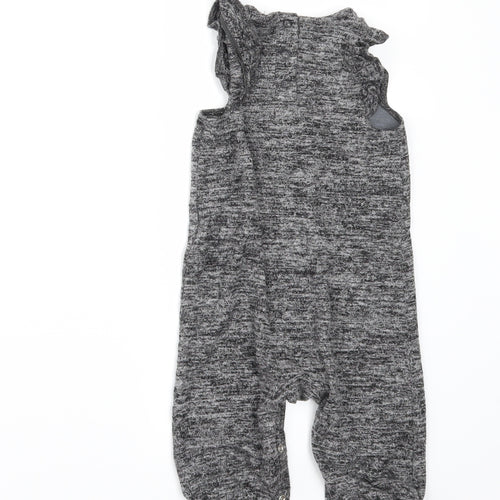 F&F Girls Grey   Babygrow One-Piece Size 6-9 Months  - CHRISMTAS