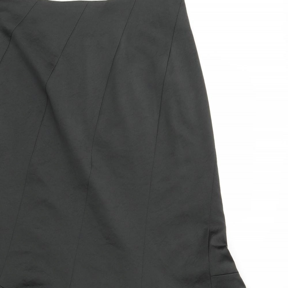Preworn Womens Green   Flare Skirt Size 18