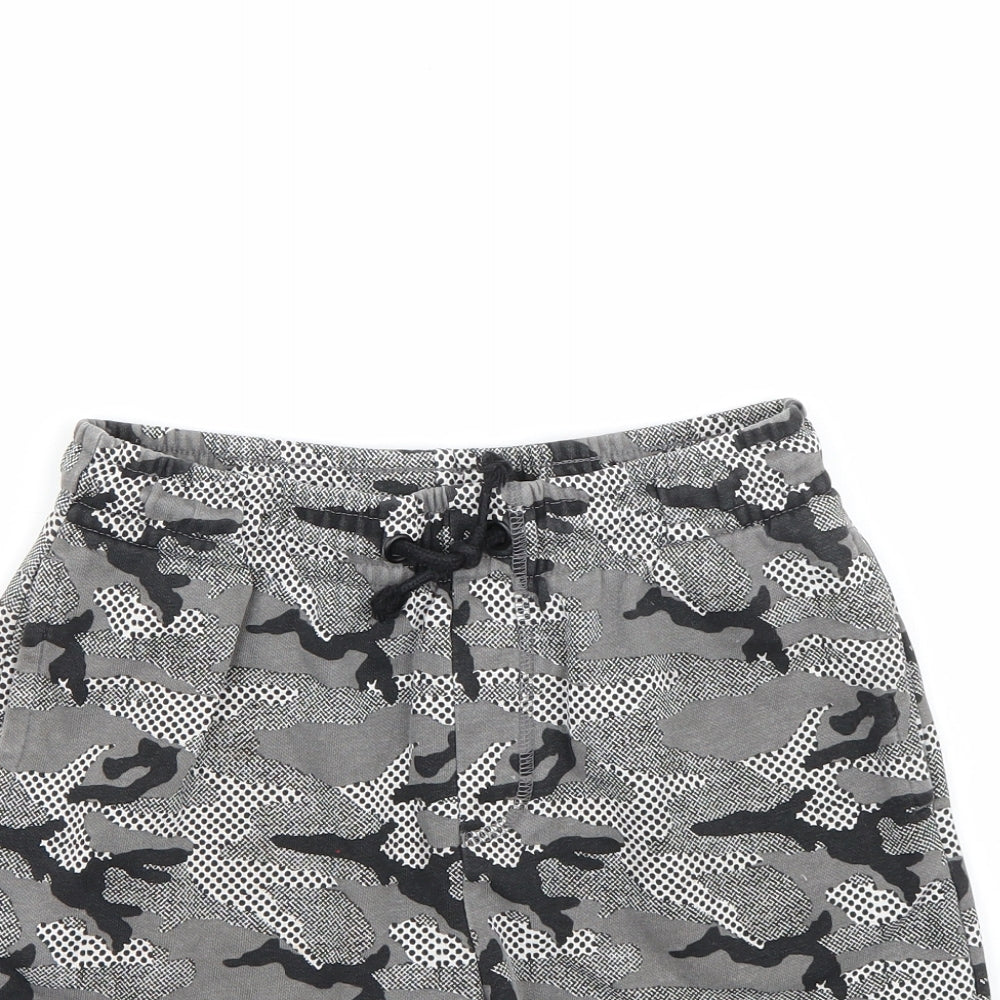 Nutmeg Boys Grey Animal Print  Sweat Shorts Size 11-12 Years