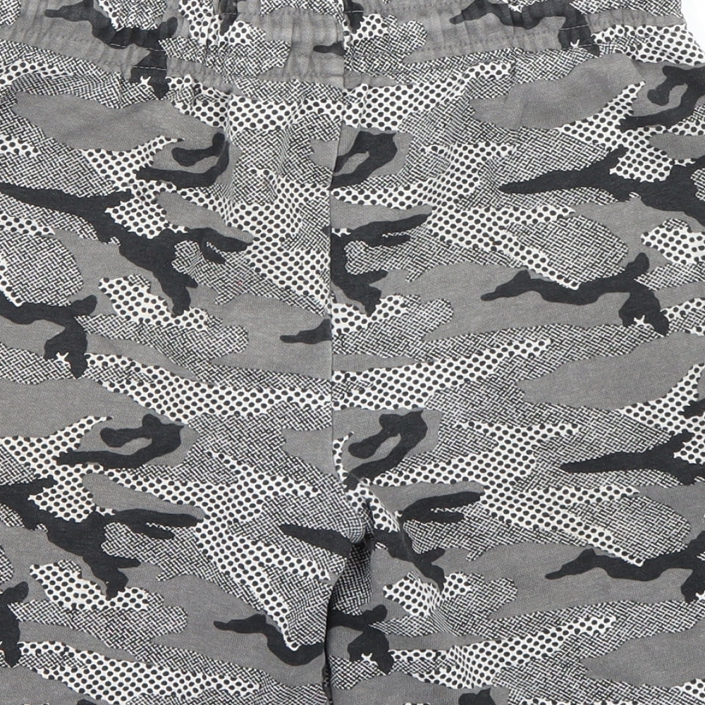 Nutmeg Boys Grey Animal Print  Sweat Shorts Size 11-12 Years