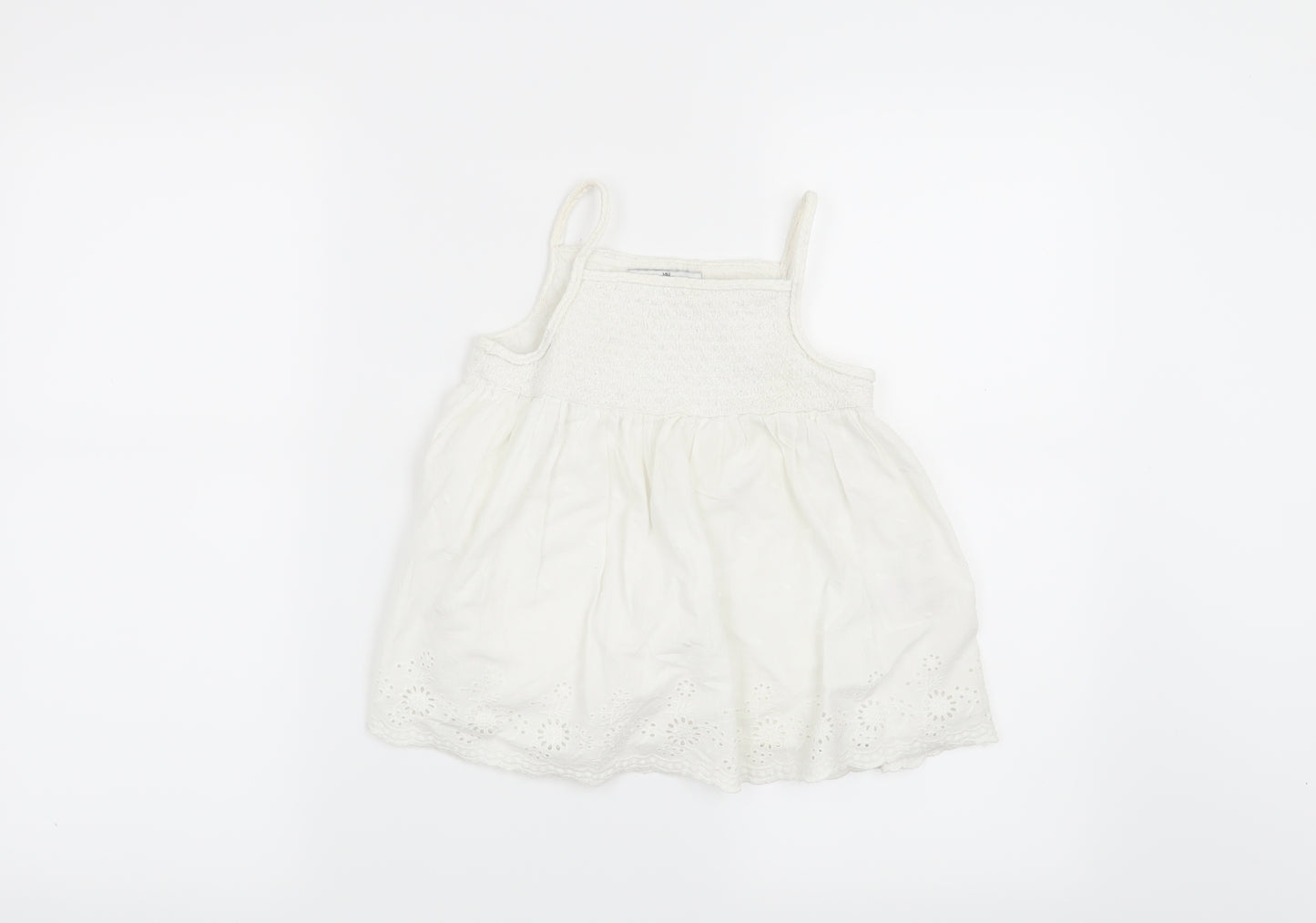 Marks and Spencer Girls White   Basic T-Shirt Size 5-6 Years