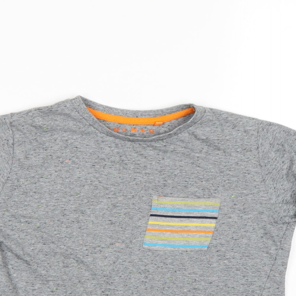 Nutmeg Boys Grey   Basic T-Shirt Size 6-7 Years