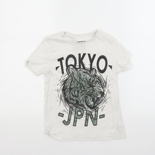 F&F Boys White   Basic T-Shirt Size 5-6 Years  - Japan