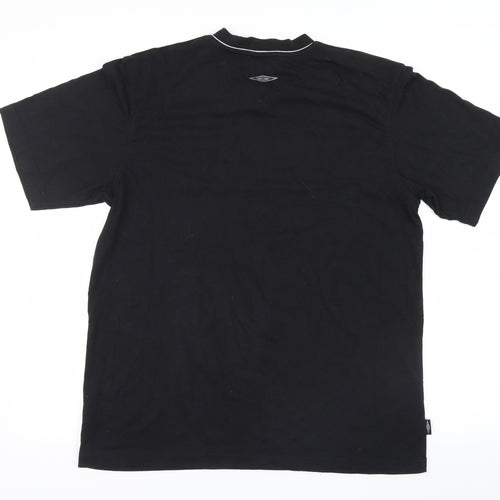 Umbro Mens Black    T-Shirt Size L