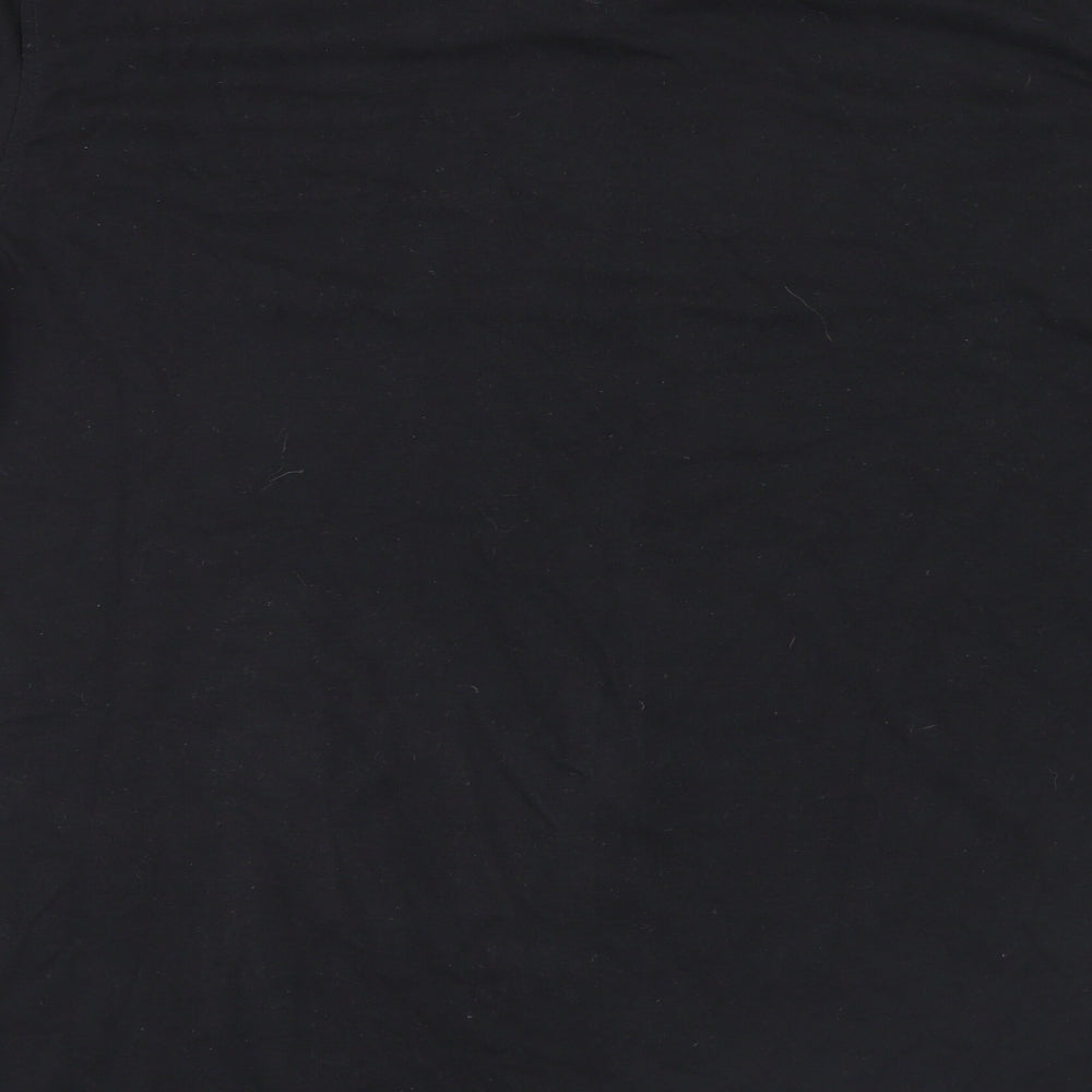 Umbro Mens Black    T-Shirt Size L
