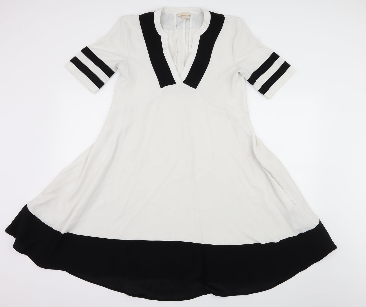 H&M Womens White Striped  Skater Dress  Size 8