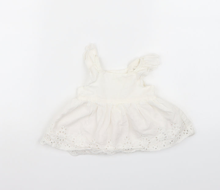 Gap Girls White   A-Line  Size 0-3 Months