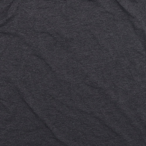 Preworn Mens Grey    T-Shirt Size L