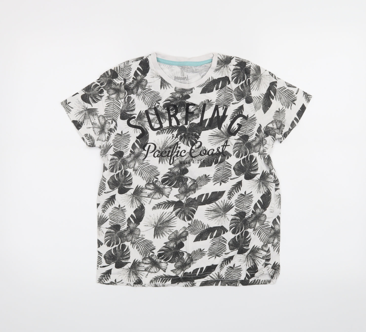 Pepperts! Boys White   Basic T-Shirt Size 10-11 Years