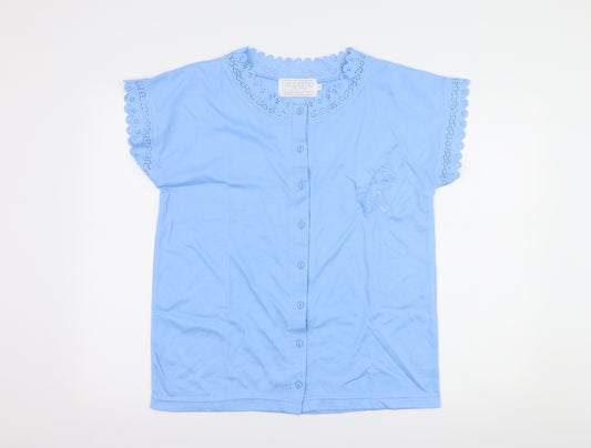 Front view of nuggets women’s blue basic button-up one size