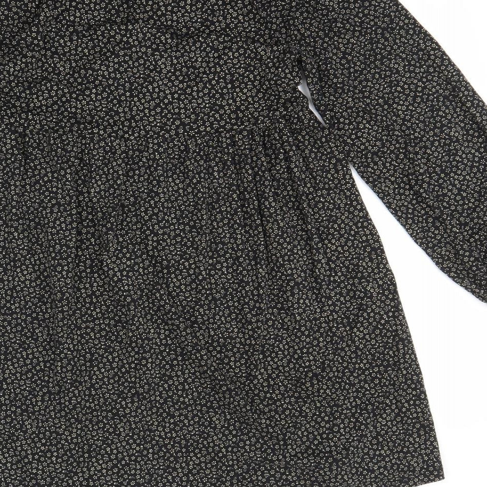 Pull & Bear  Womens Black Floral  Mini  Size S