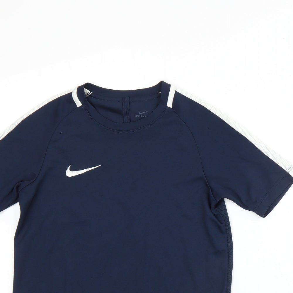 Nike Boys Blue   Basic T-Shirt Size 8-9 Years