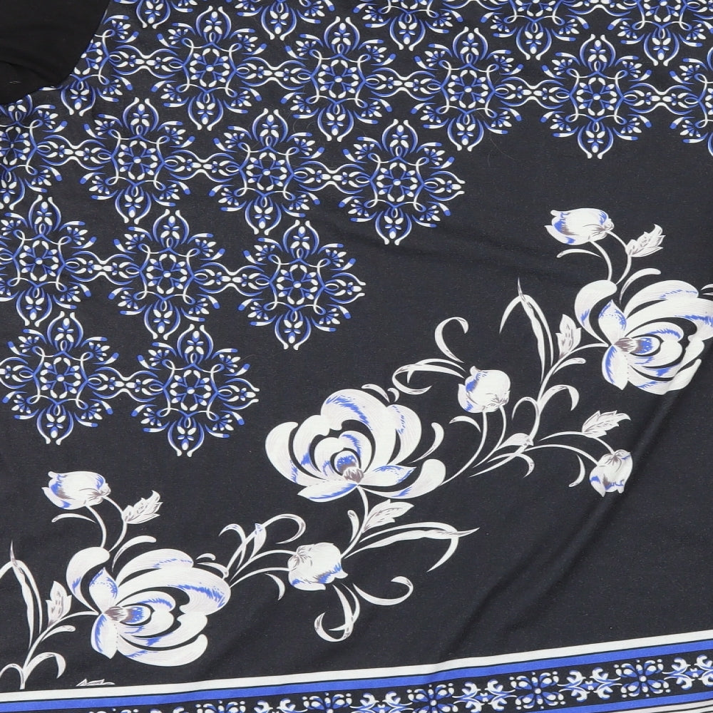 Preworn Womens Black Floral  Tunic Blouse Size 5XL