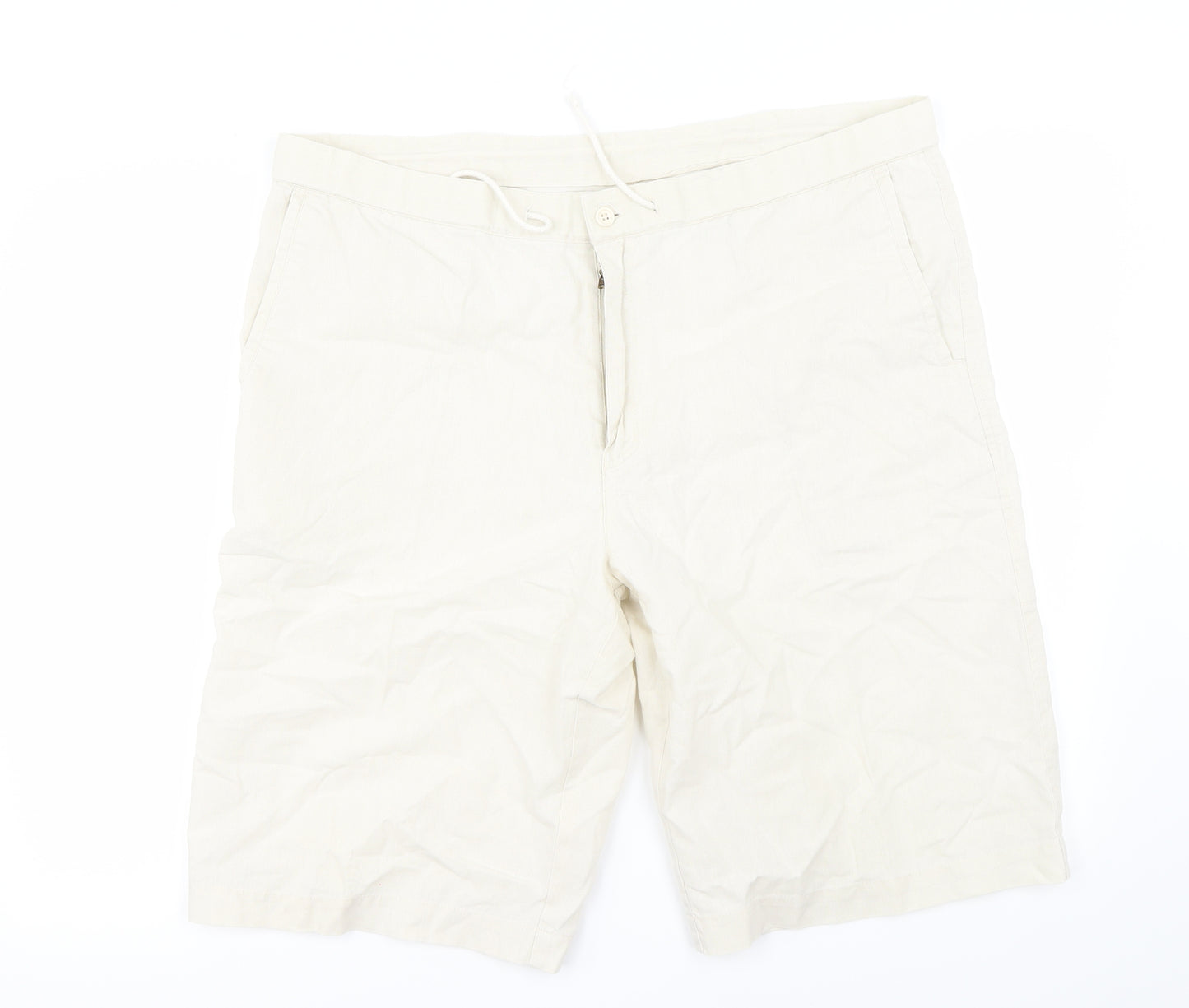 Authentic Clothing Company  Mens Ivory   Chino Shorts Size XL