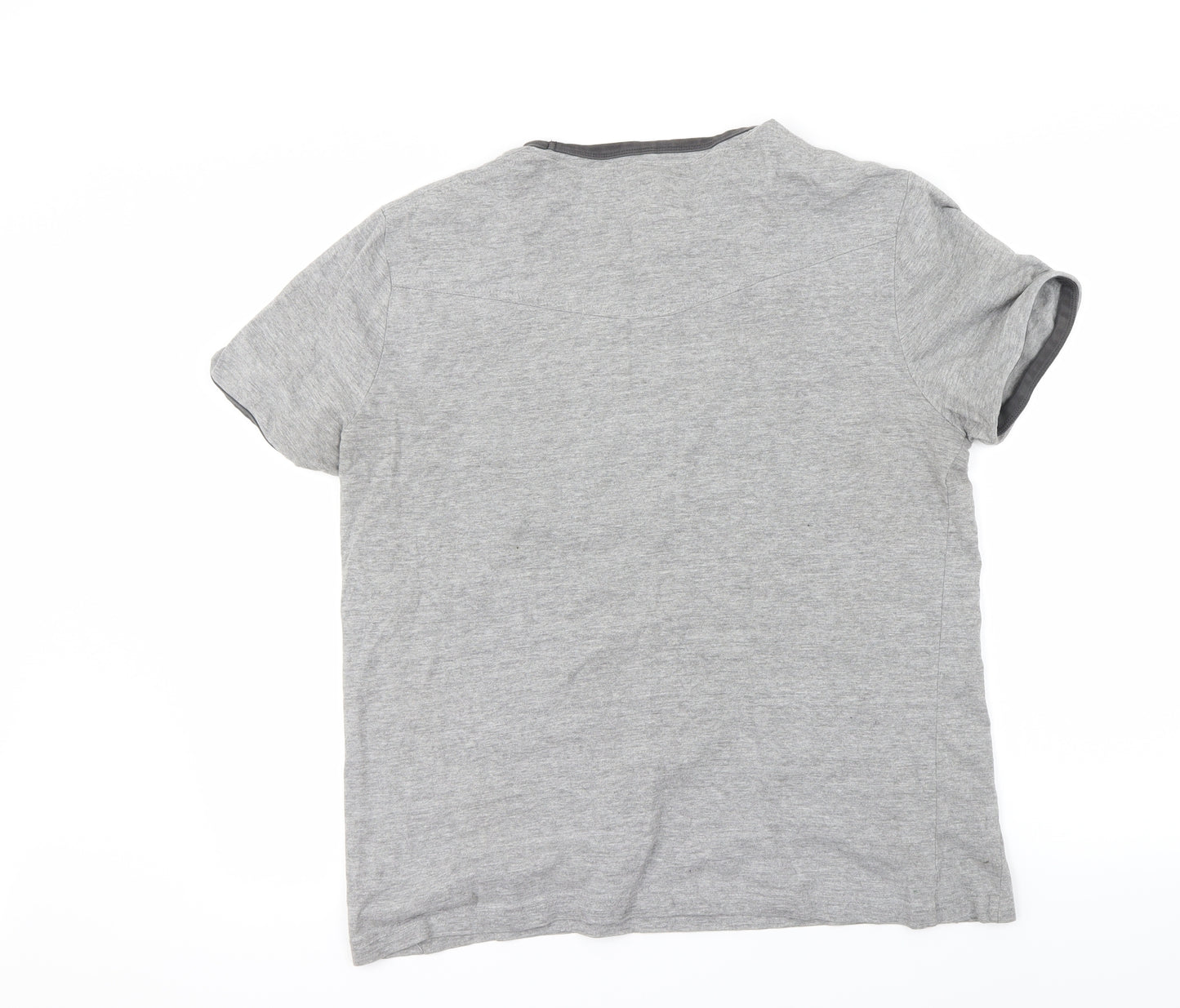 Preworn Mens Grey    T-Shirt Size M