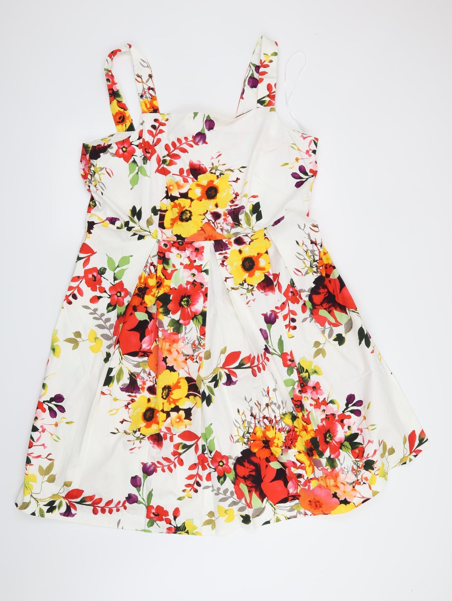 TU Womens White Floral  Fit & Flare  Size 18