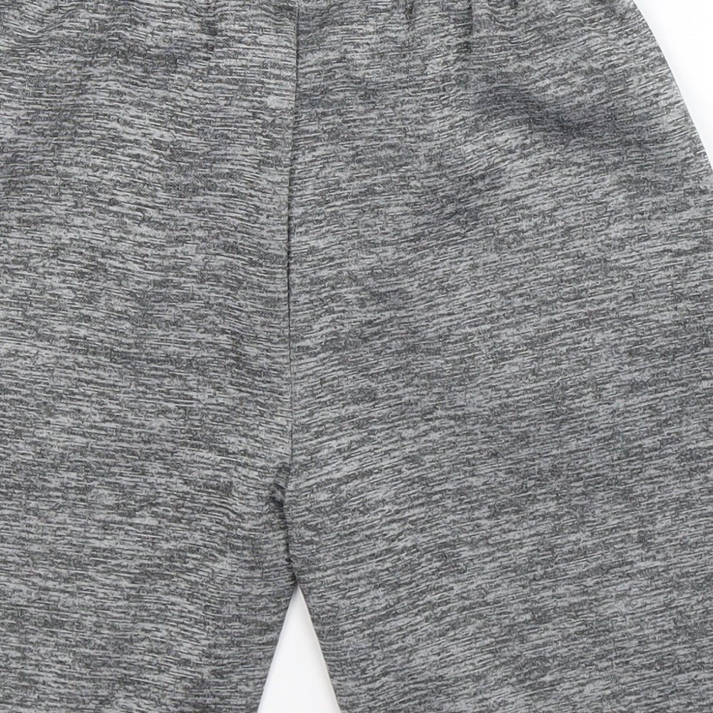 Urban Outlaws Boys Grey   Bermuda Shorts Size 9-10 Years