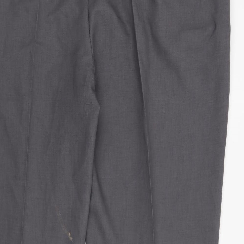 Farah Mens Grey   Trousers  Size 48 in L31 in