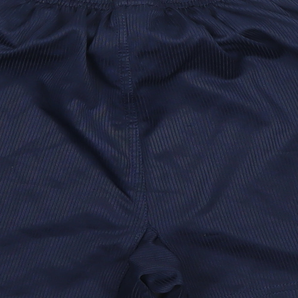 Umbro Boys Blue   Sweat Shorts Size 13 Years