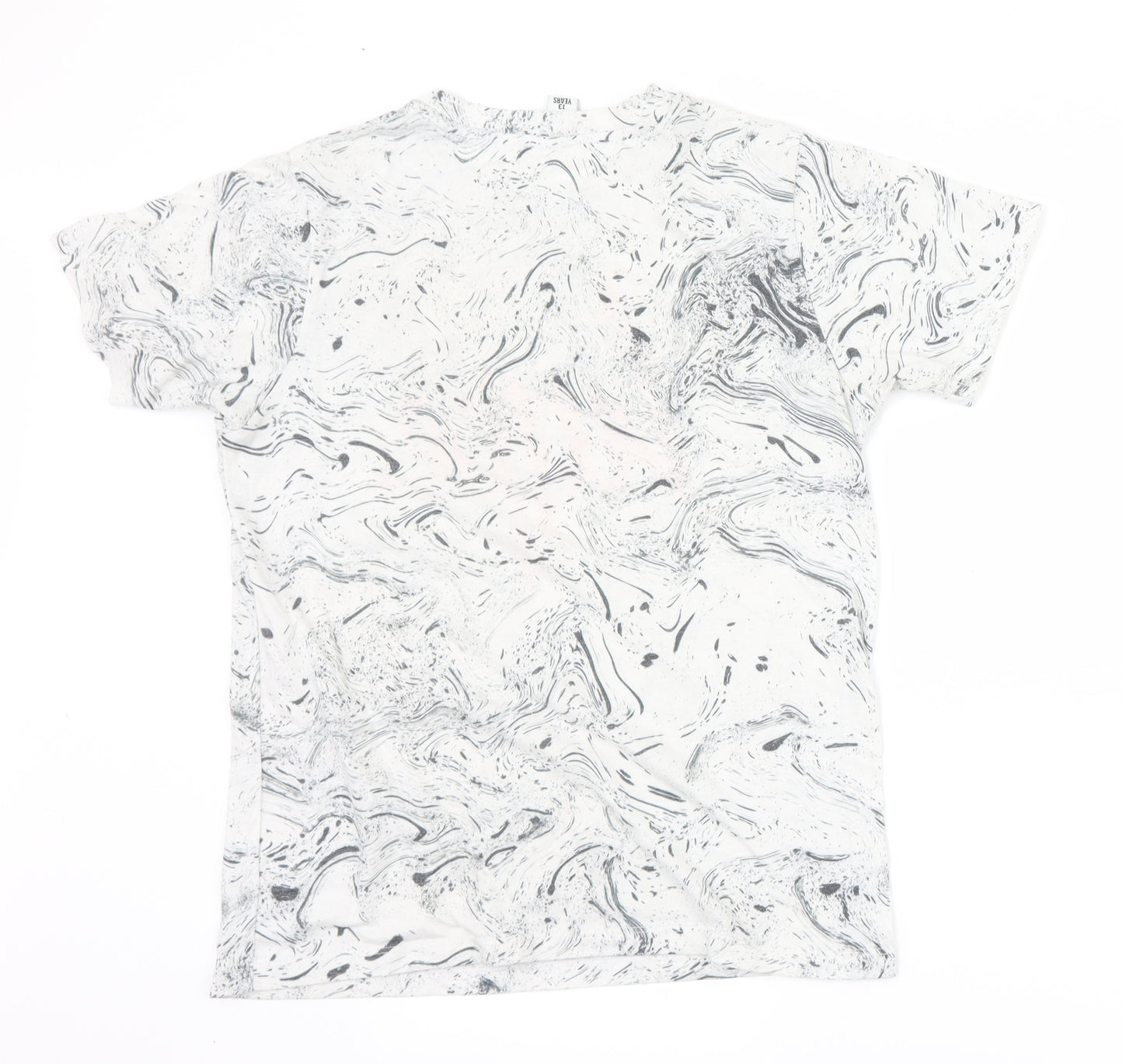 Hype Boys White   Basic T-Shirt Size 13 Years  - graphic