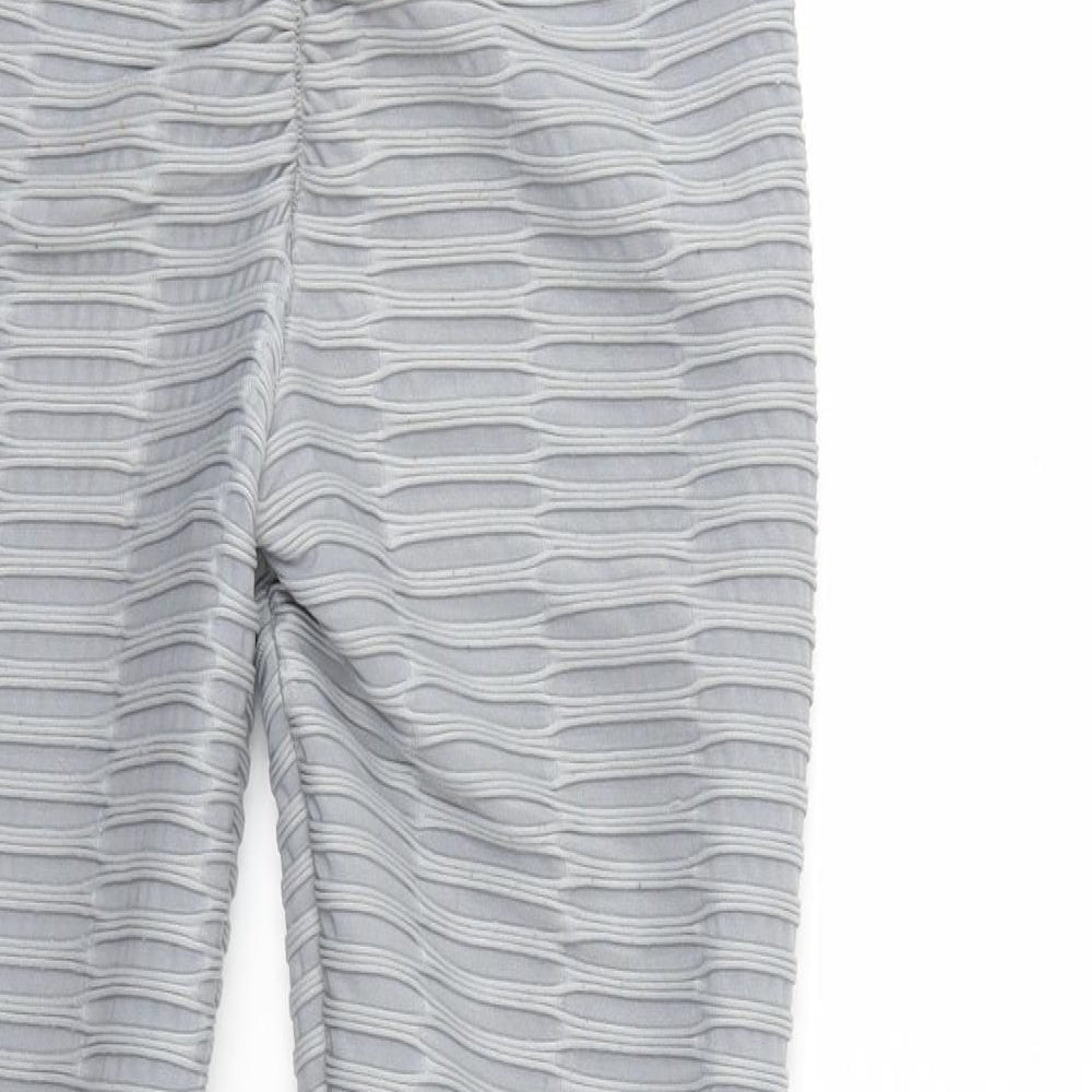 Preworn Womens Grey   Capri Leggings Size S L26 in