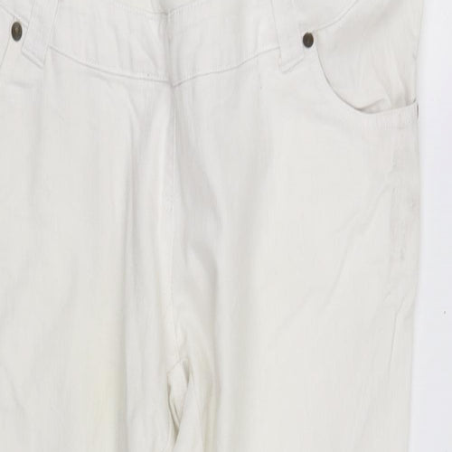 pre worn Womens White   Straight Jeans Size 42 in L30 in