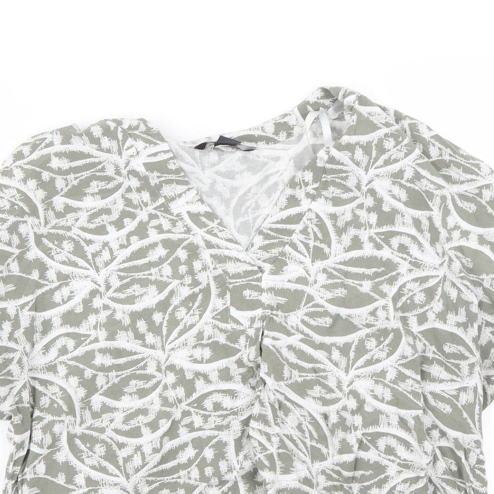 Primark Womens Green Floral  Basic T-Shirt Size 14