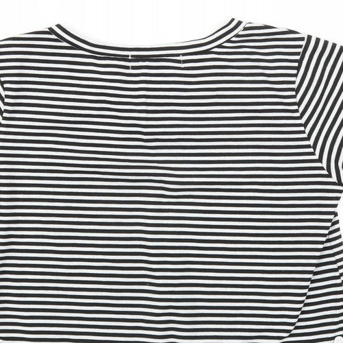 Hearts & Bows Womens Black Striped  Basic T-Shirt Size 8  - CROPPED